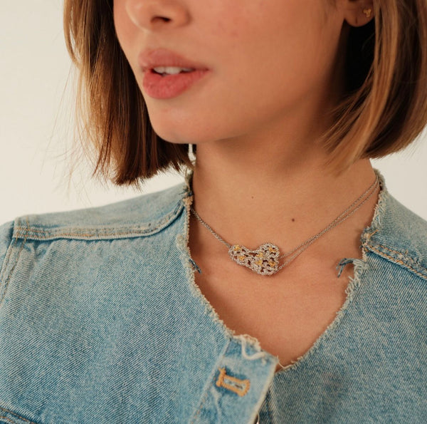 Flying Necklace
